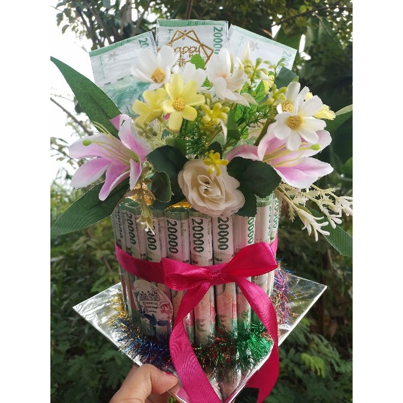 Money cake/ Money Tower/ Money ulang tahun/ kado ultah/ hadiah ulang tahun