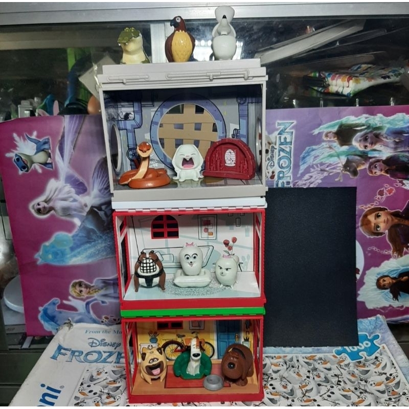 Mainan / dikoleksi secret life of pets rumah apartment moose