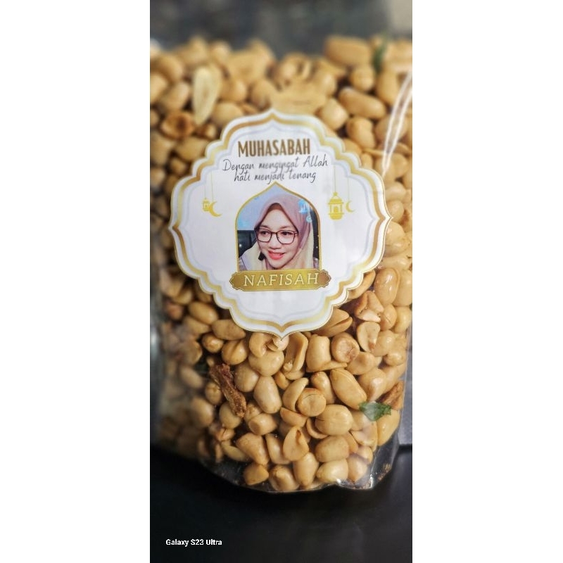 

Kacang Bawang Renyah Gurih