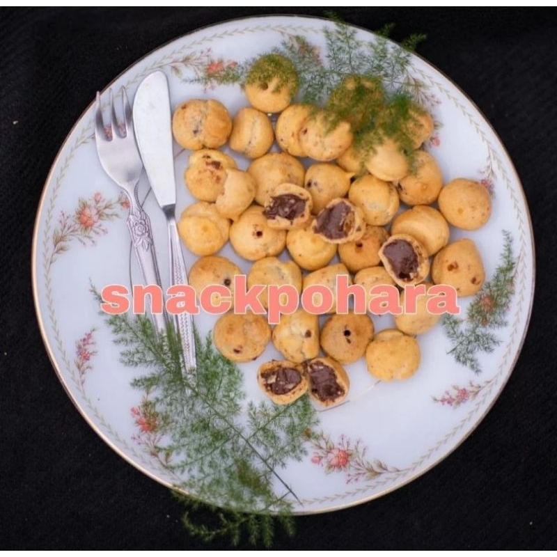 

KUE SOES KERING COKLAT LUMER SI MANTAP UKURAN 1KG