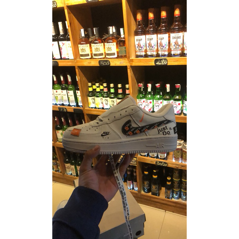 nike air force 1 just do it