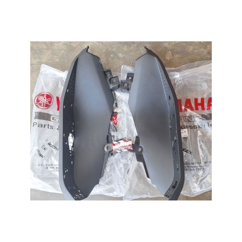 lantai pijakan kaki aerox new