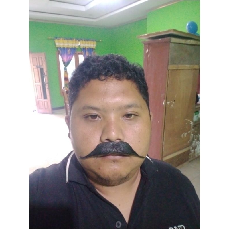 kumis palsu jaran kepang/kuda lumping