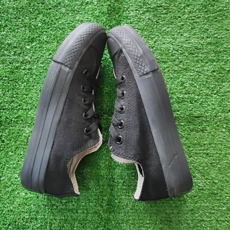 sepatu sekolah CONVERSE