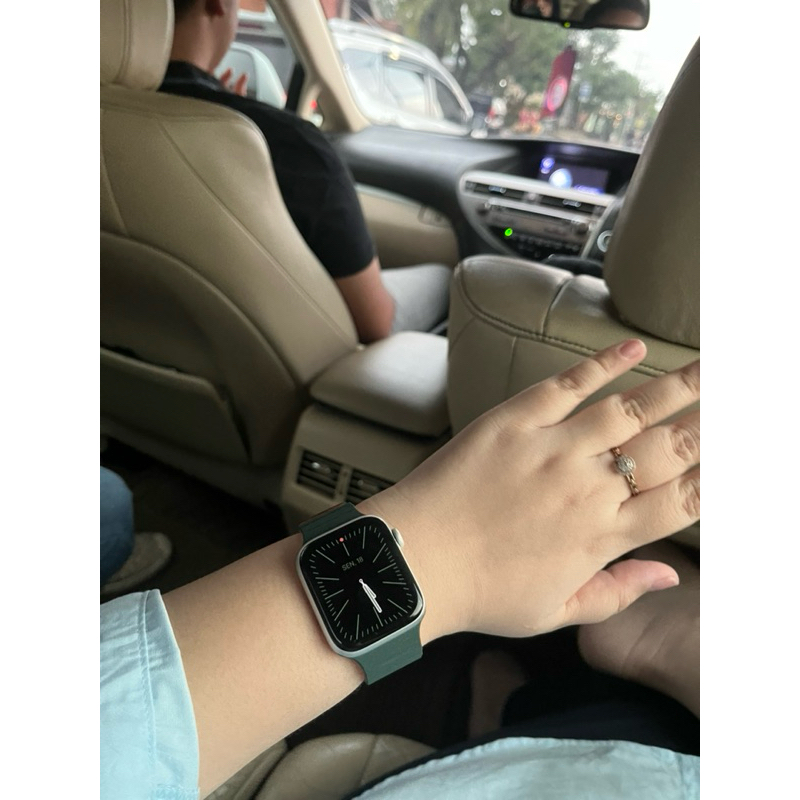 Second Apple Watch series 5 44MM EX Ibox mulus like new