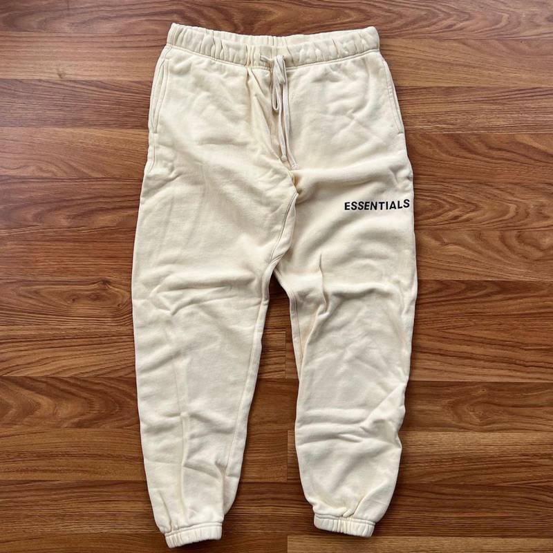 Essentials fear of god jogger pants
