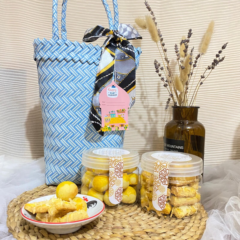 

Hampers Lebaran (Nastar&Kastengel)