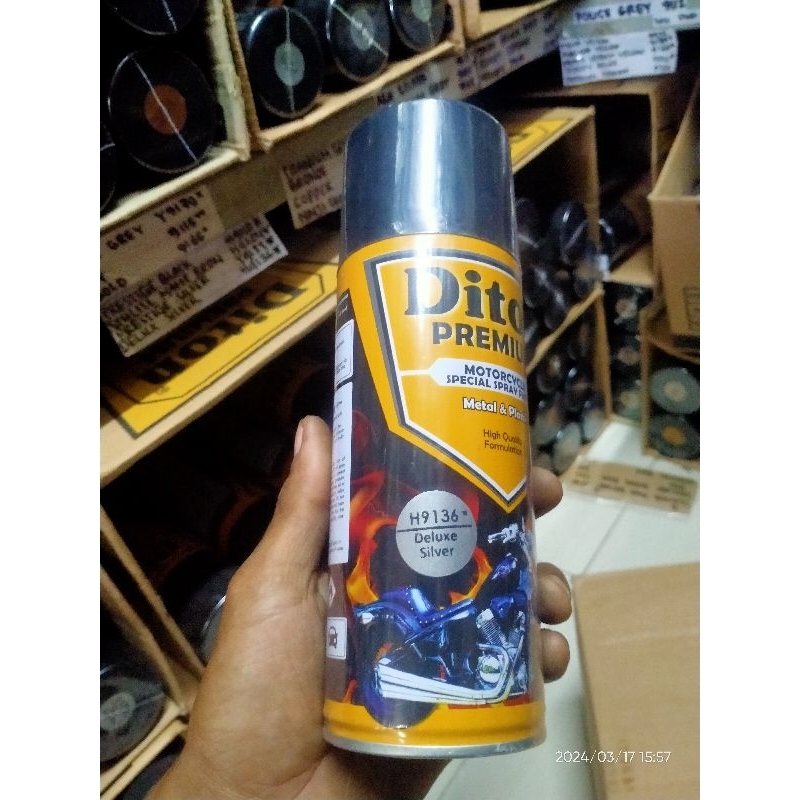 Diton Premium H9136* / DELUXE SILVER / WARNA HONDA / Cat Velg / Cat Blok Mesin / Cat Body Motor / Ca