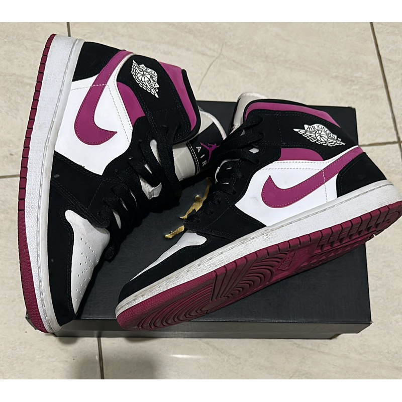 NIKE AIR JORDAN 1 MID TRAINERS BLACK CACTUS FLOWER WHITE