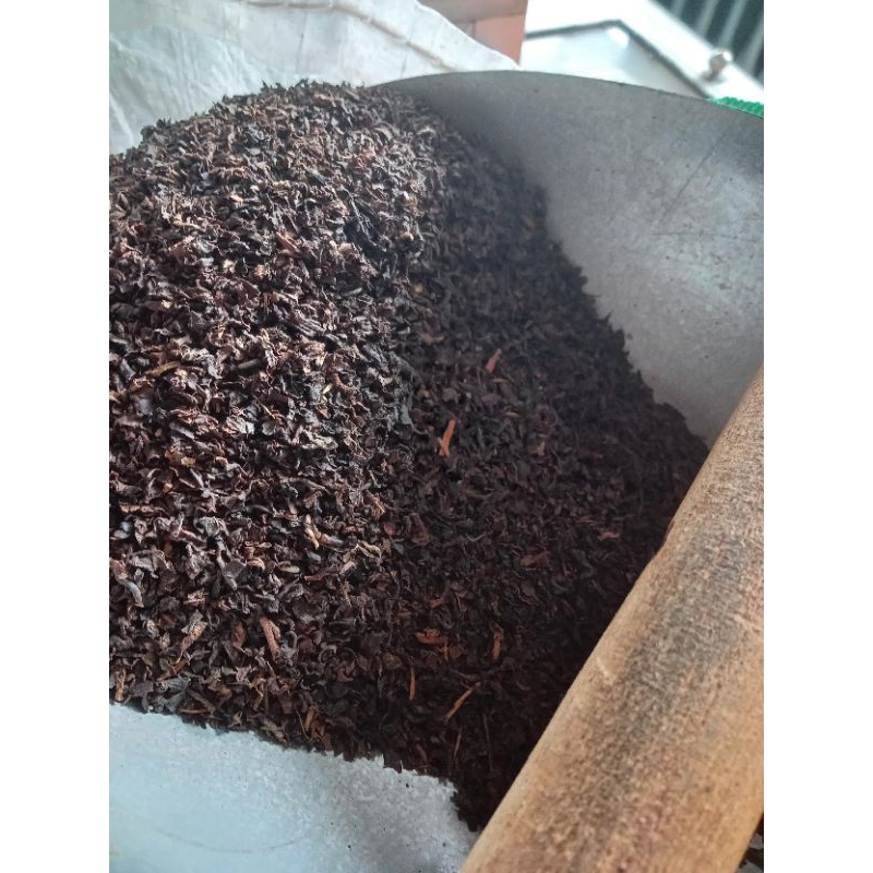 

Teh merah pekat, kiloan
