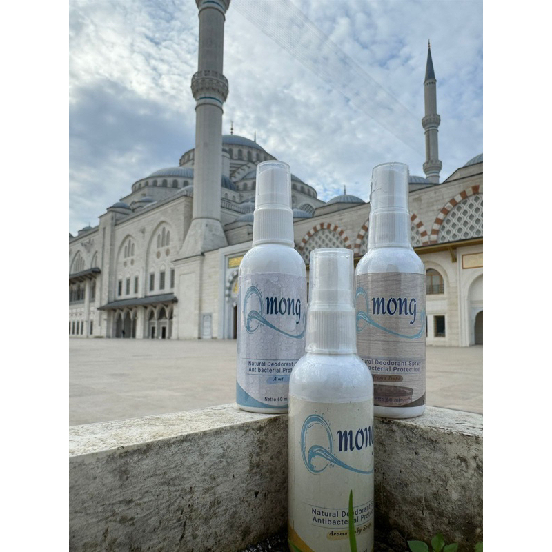 Qmong deodorant spray Anti bau badan