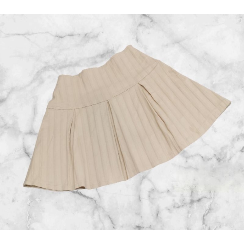 ROK PENDEK - ROK CREAM - ROK GARIS - MINI SKIRT - MIDI SKIRT - ROK KOREA - ROK JEPANG - ROK FASHION 