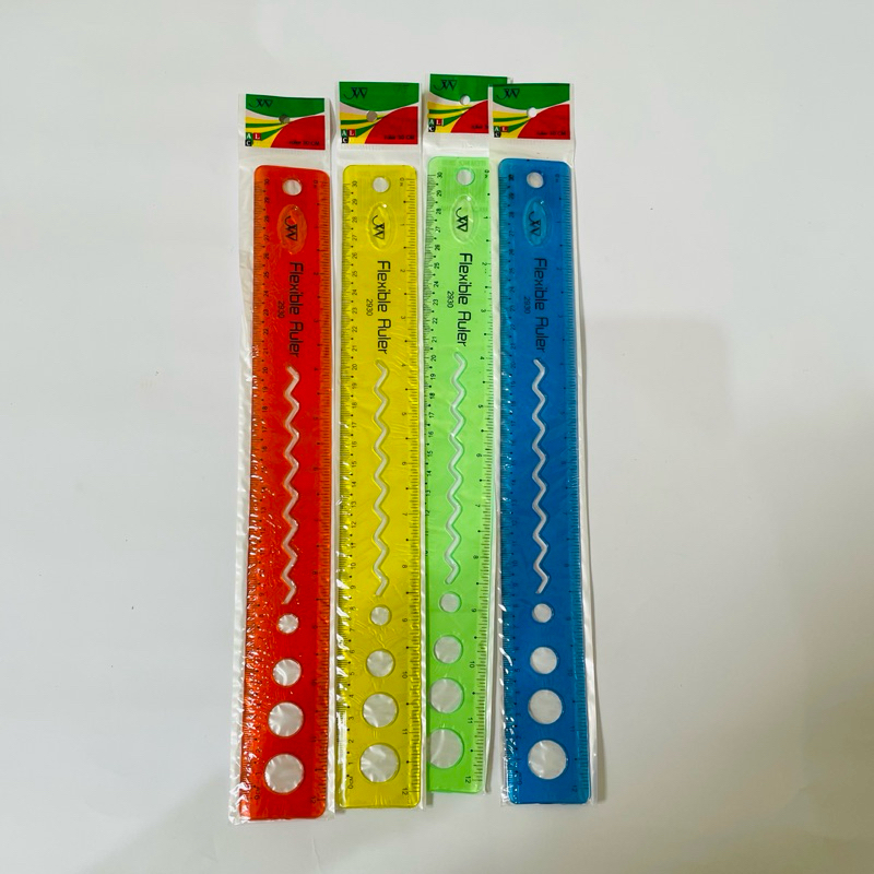

Rol Penggaris Flexsibel Lentur Warna 30 cm (1 Pcs)