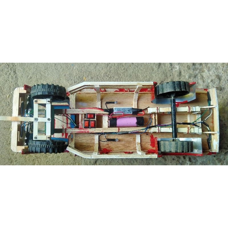 Miniatur Truk Plastik