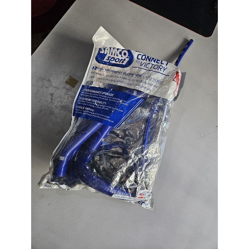 selang samco biru zx25r dan tutup lightech