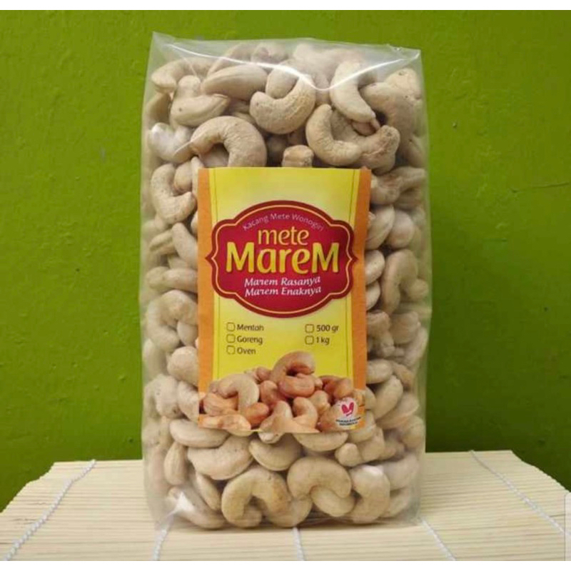 

Kacang mete Marem 1 kg Mentah