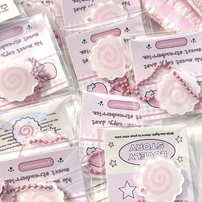 Keychain Pink Roll Narutomaki/ Gantungan Kunci Bagcharm Kolbuk Tas - Studio Strawberry