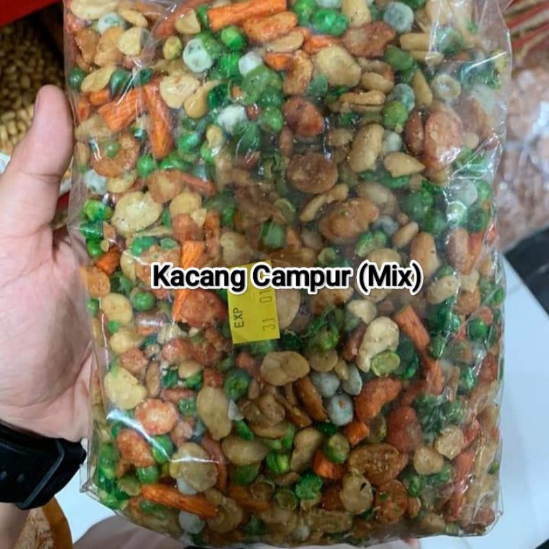 

Kacang Campur (mix)/Bungkus/Toples 500gr