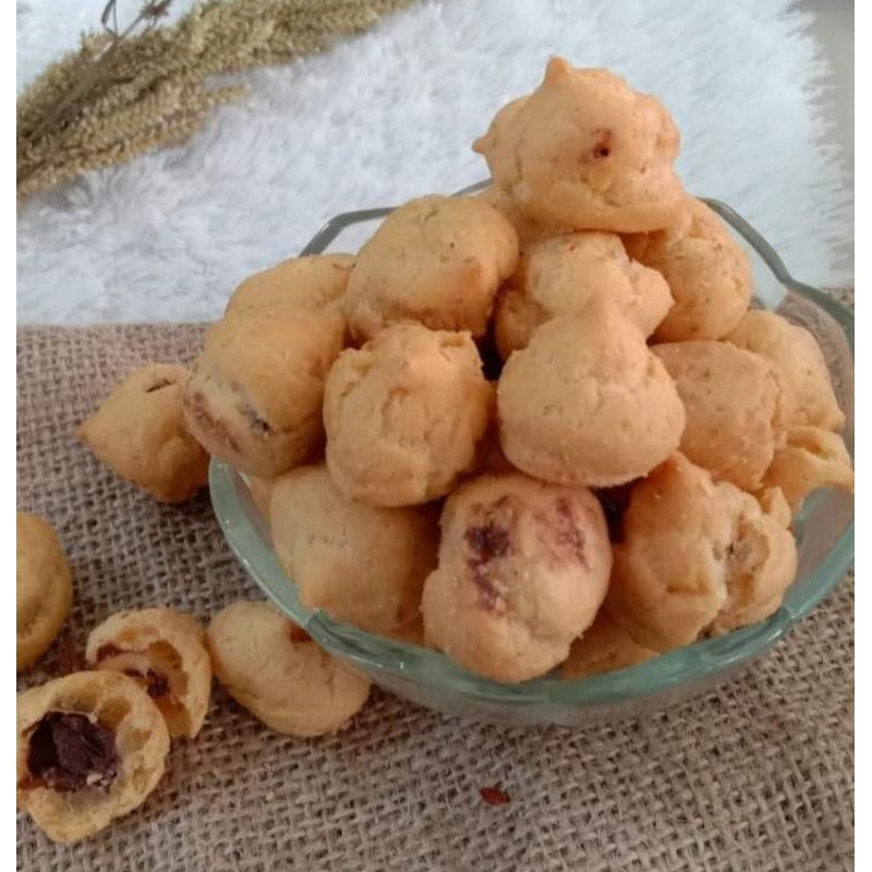 

Soes Cokelat/Bungkus/Toples 500gr