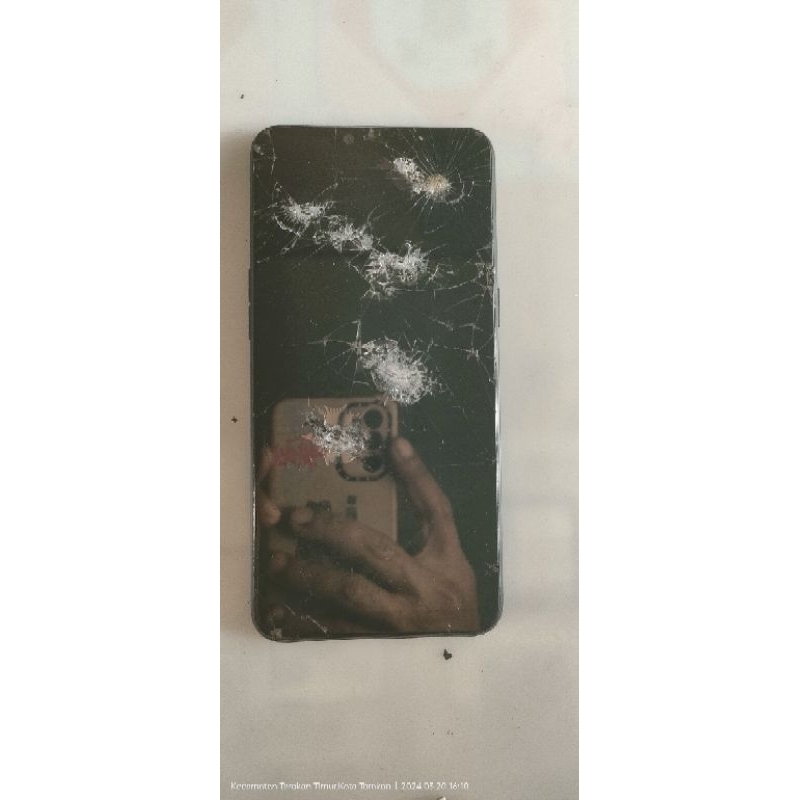 HP OPPO A3S pecah LCD MESIN ON