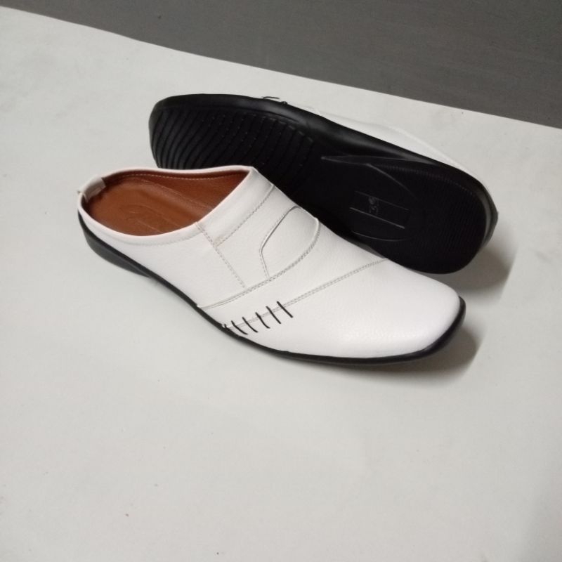 sepatu slop putih bustong pria slempang terbaru