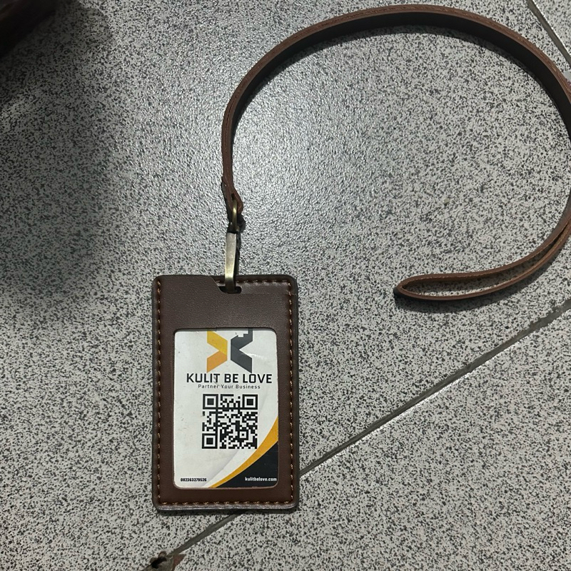 

KBL Id Card Kulit Premium Lanyard 3 Slot Multikartu