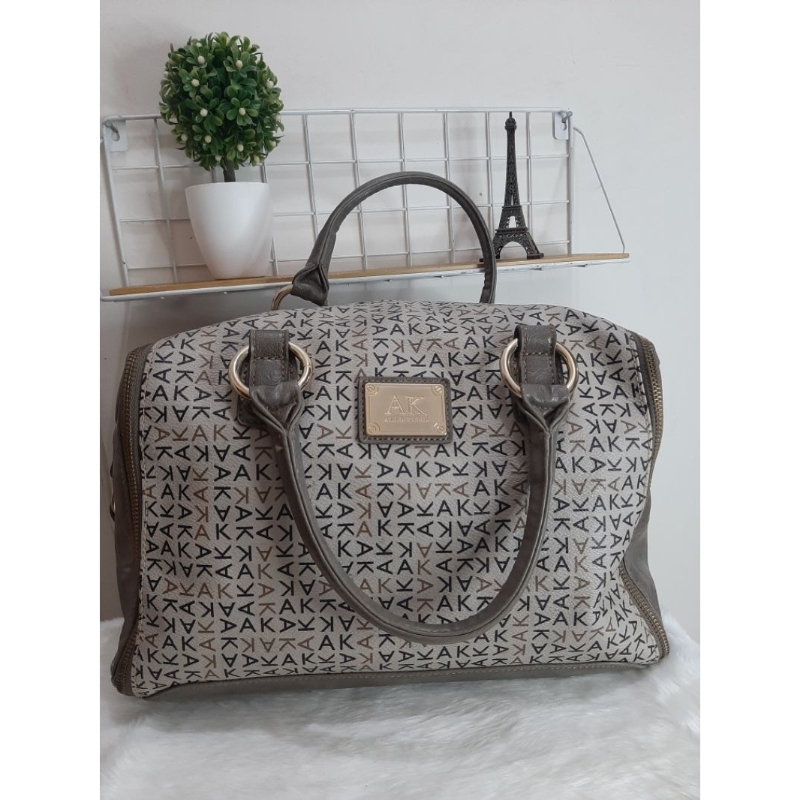 Preloved Hand Bag Anne Klein