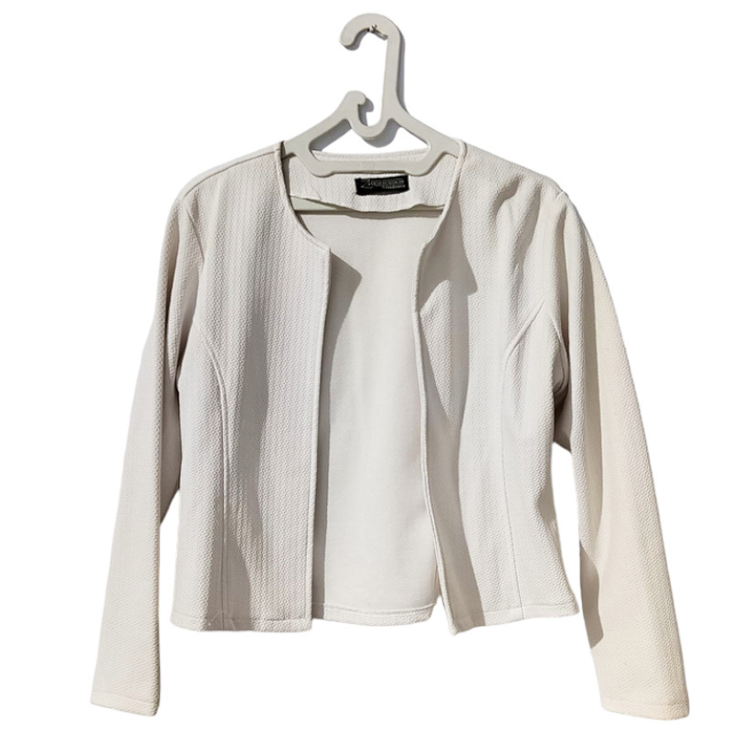 Preloved Outer by Zaskia Sungkar