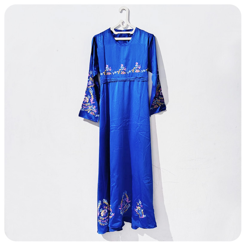 Gamis Biru Elektrik Mengkilap