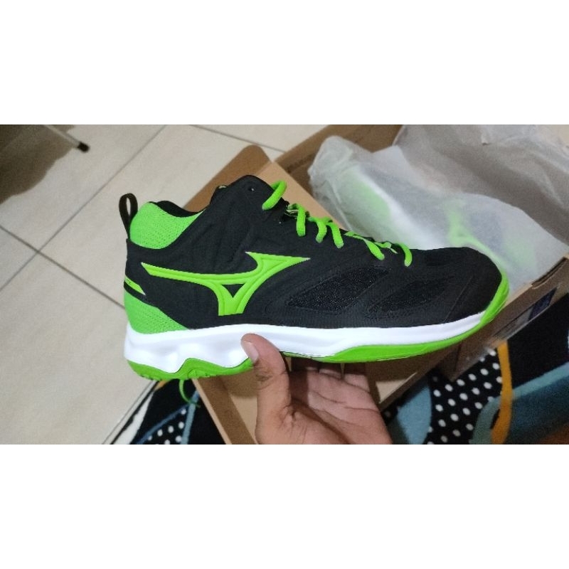 Mizuno dynablitz mid original
