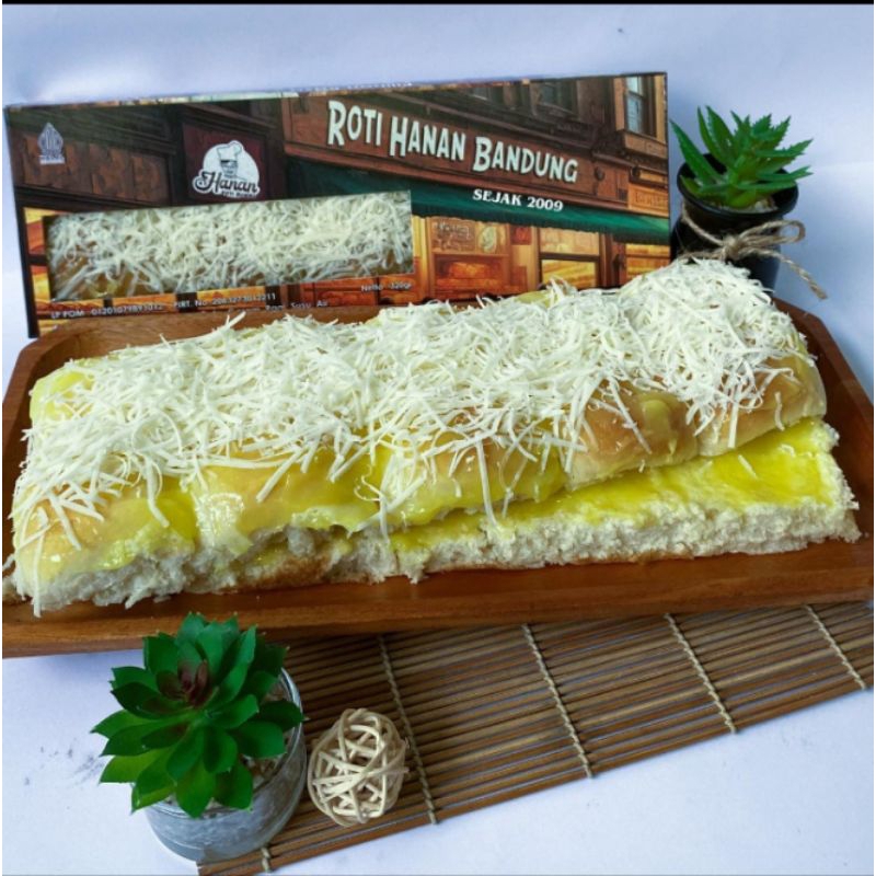 

oleh Oleh Bandung / Roti Hanan - Durian keju