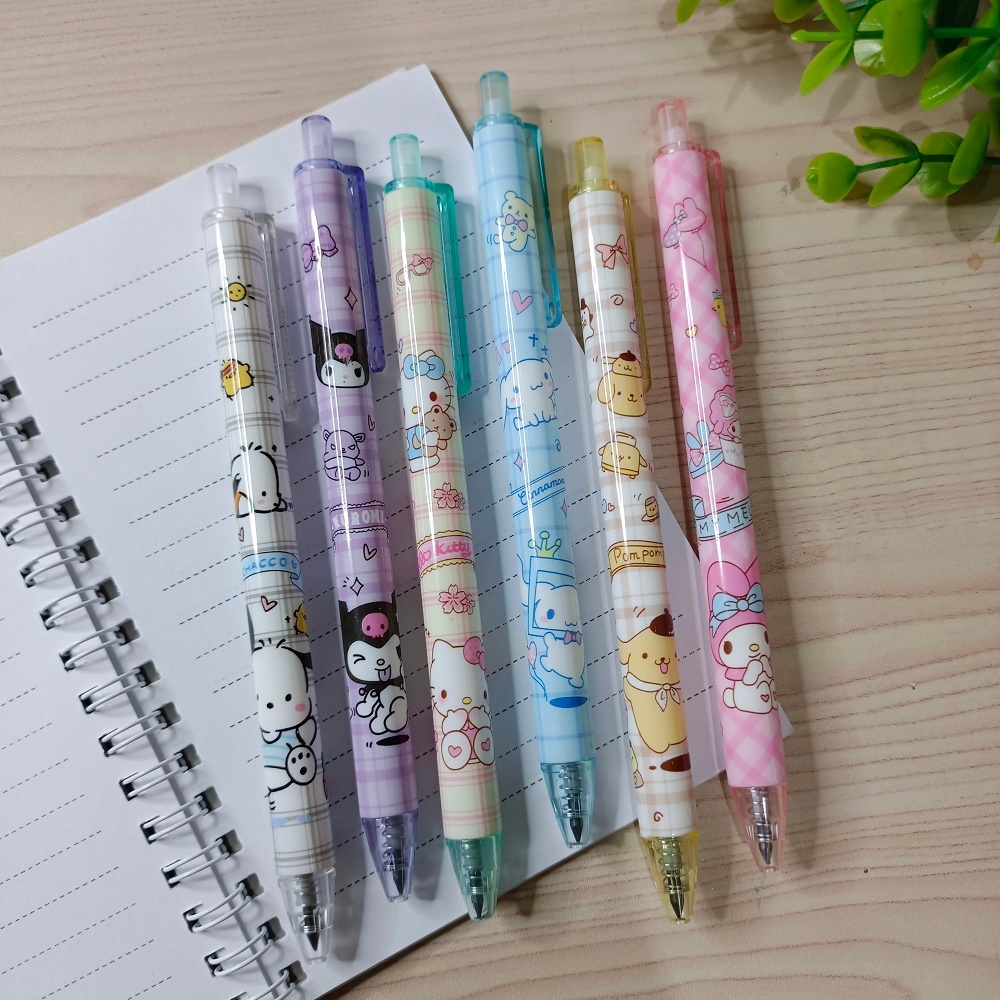 

Pensil Mekanik Sanrio My Melody Pochacco Kuromi Hello Kitty Cinnamoroll Pom Pom Purin Sanrio Kuromi Cute Pastel GP80009 0.5mm dan GP80003 0.5mm 2B