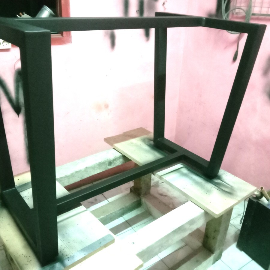 Kaki meja makan/kerja/pc besi 100cm