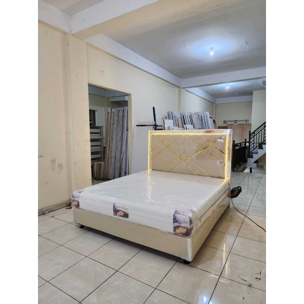 DIVAN LAMPU/DIVAN MINIMALIS/DIVAN KACA