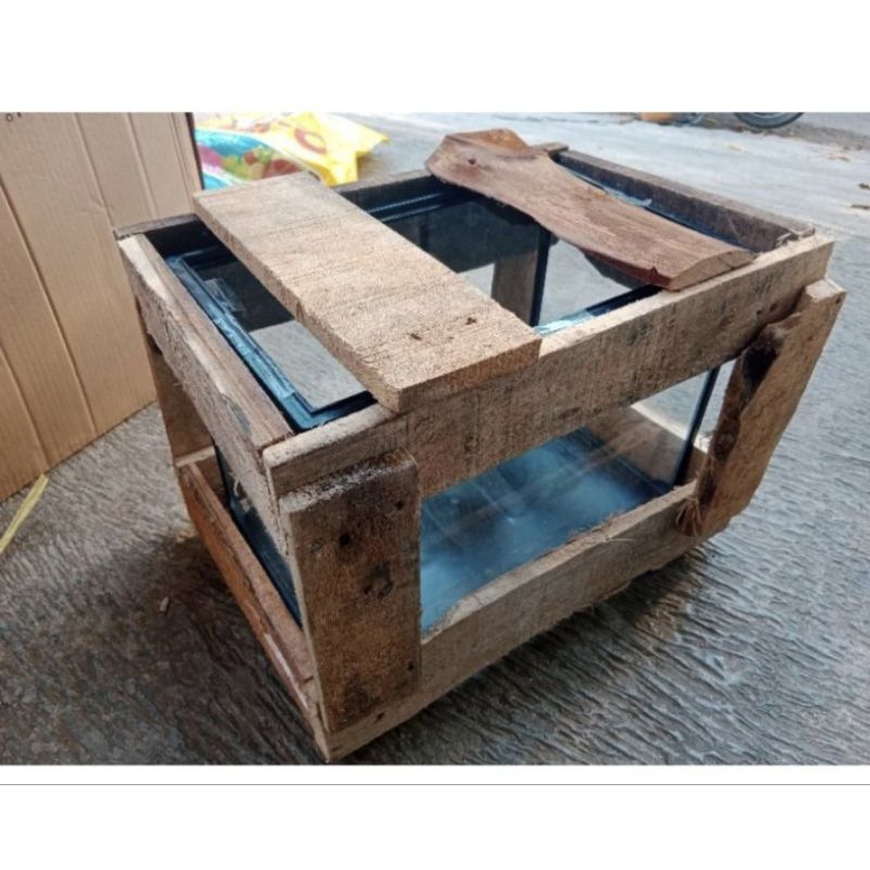 Tank Aquarium MINI PET HOME AQUARIUM REPTILE NIKITA STAR SIZE S + PACKING KAYU