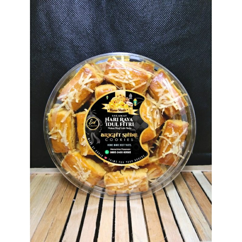 

Kue Kering Kastengel /Bright shine cookies 250gram
