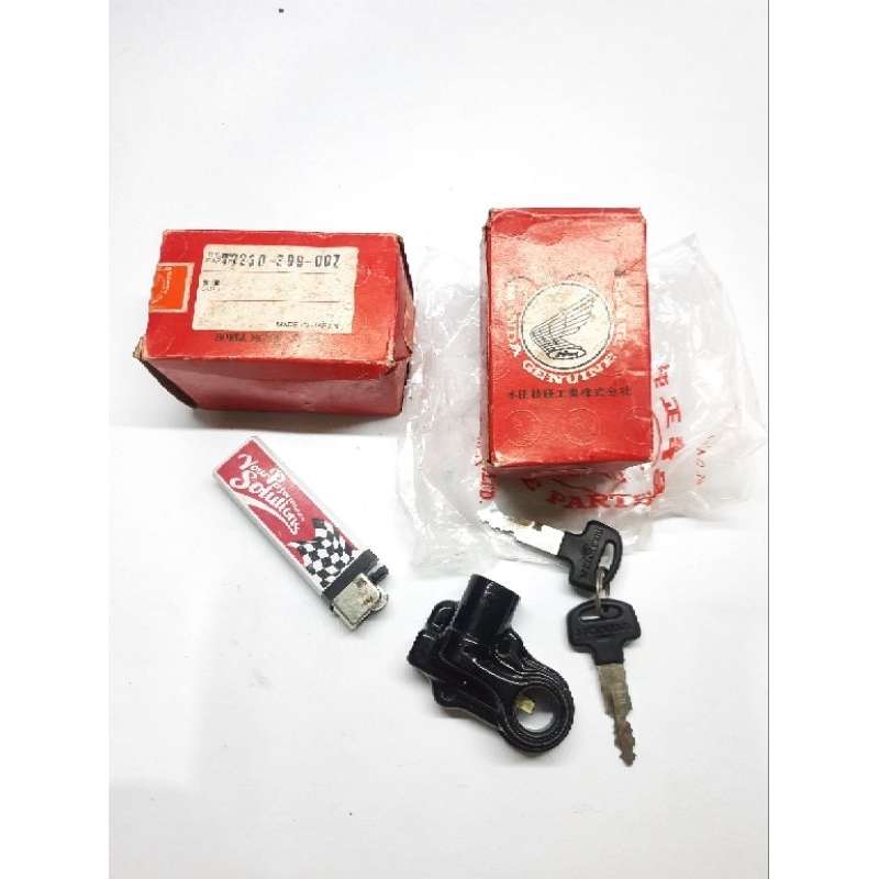 kunci jok sadel HONDA GL100 GL125 GLK NOS Original Japan