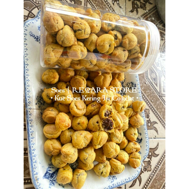 

250 Gram | Soes (Kue Soes Kering Isi Cokelat)