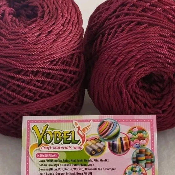 Benang rajut Polyester polos