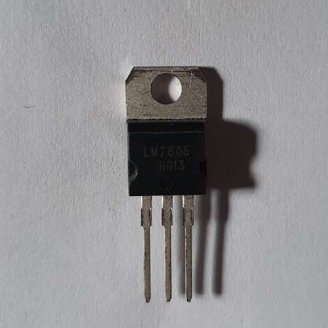 IC L 7806