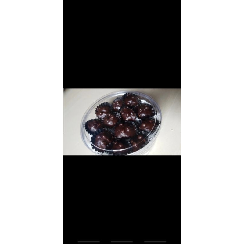 

biskuit coklat chocochips