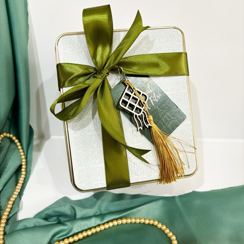 

AISYA Hampers | Hampers Mukena Hijab