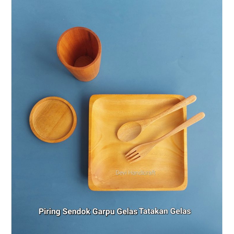 piring kayu/piring makan set/piring kotak 20cm+sendok garpu+gelas 7cm+tatakan 11cm kayu mahoni/woodd