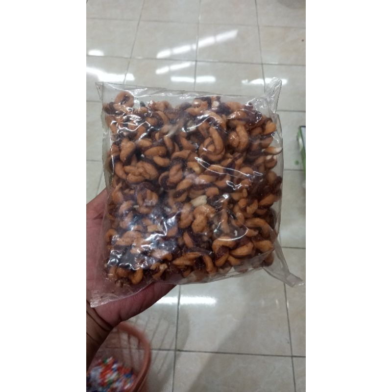 

pluntiran coklat