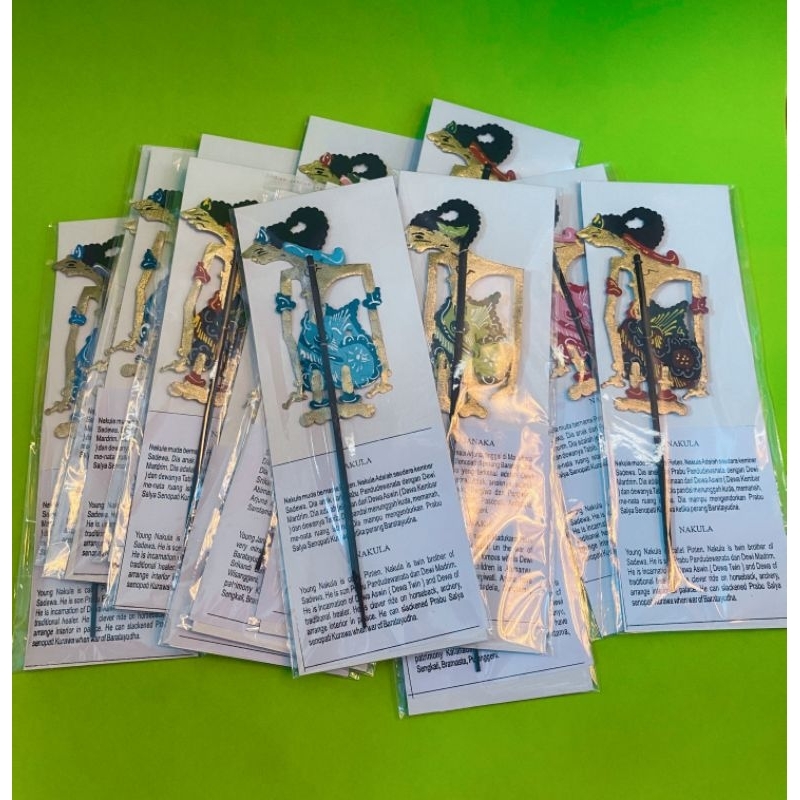 

Wayang Kulit Mini Kasar 10 cm | Pembatas Buku Wayang