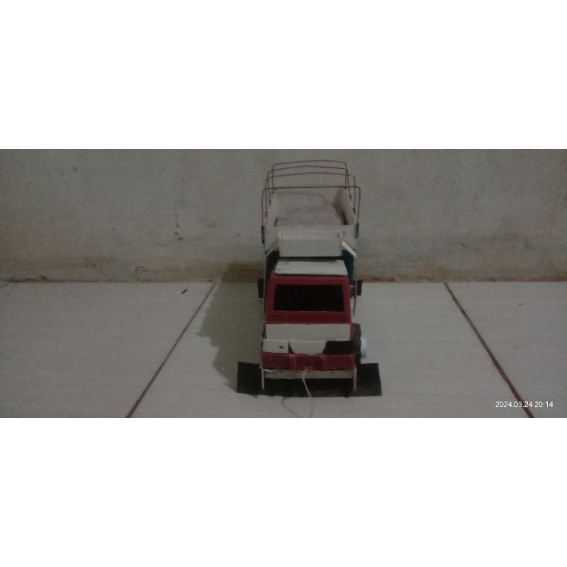 miniatur truk  plastik modif