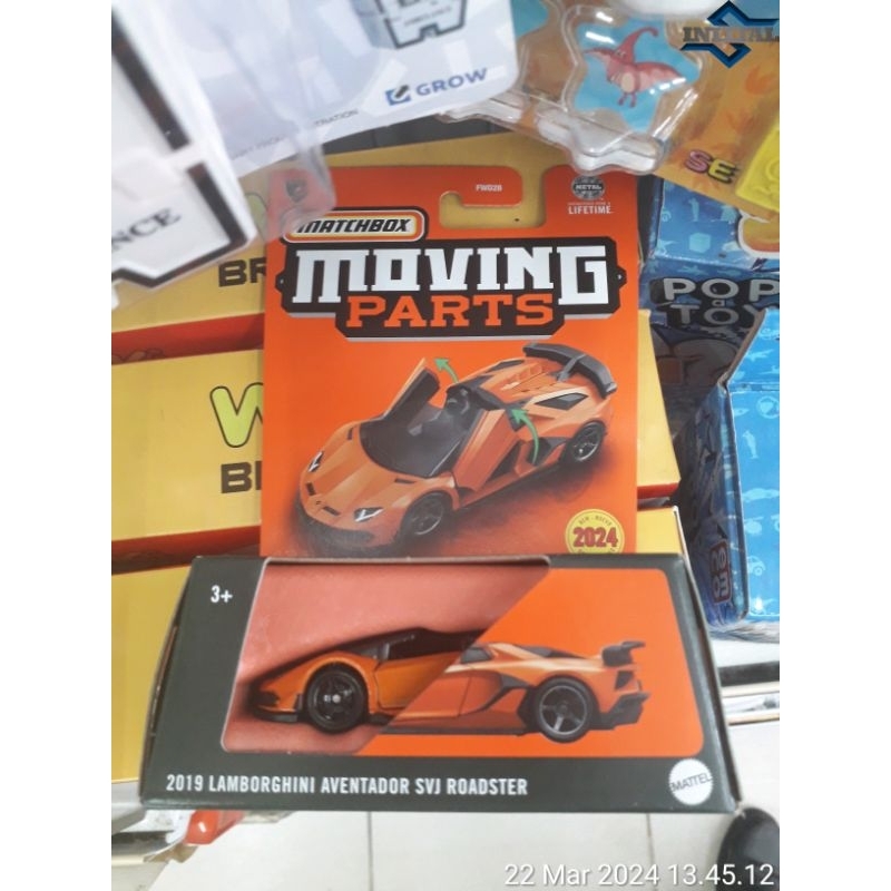Matchbox Lamborghini Aventador SVJ Roadster