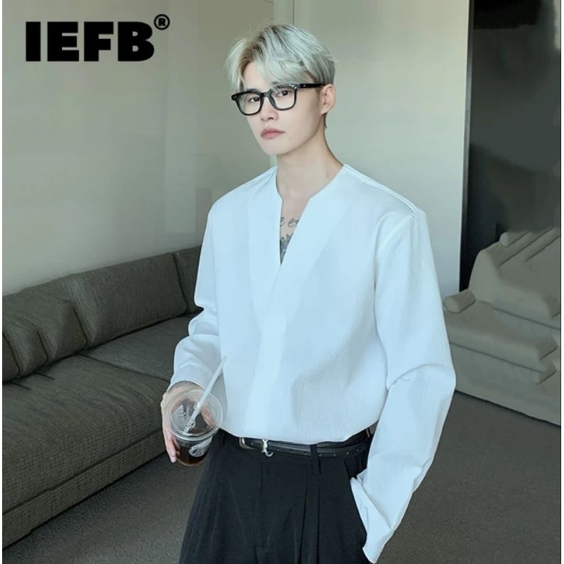 Kemeja Pria V_neck