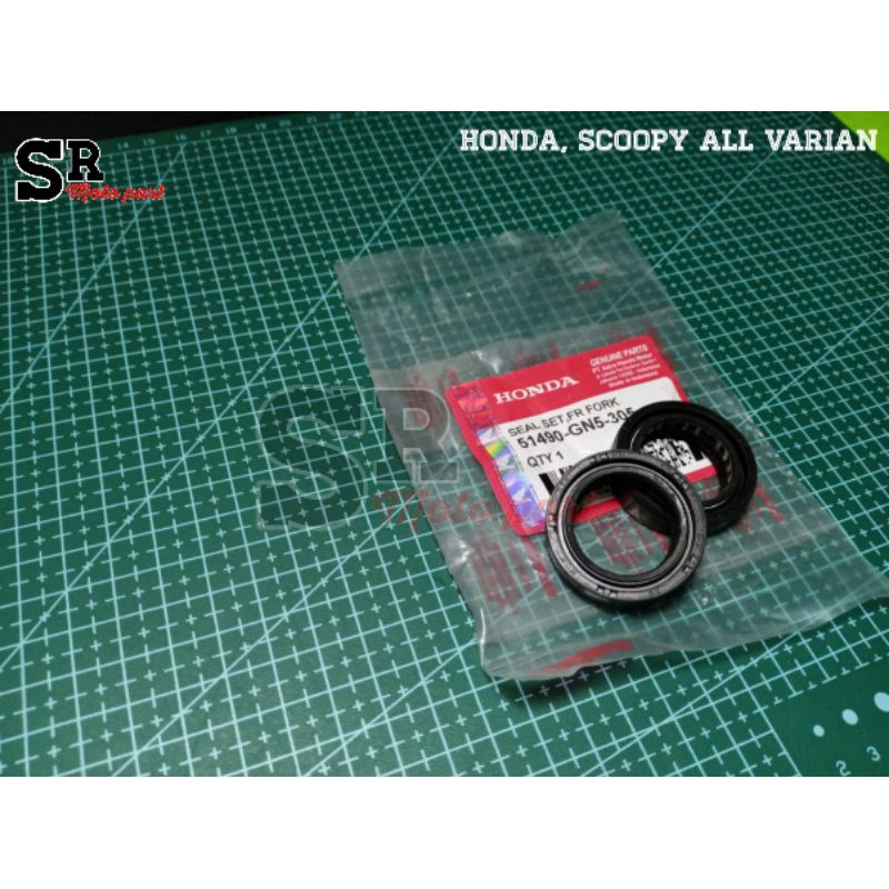 SEAL SHOCK DEPAN HONDA SCOOPY FI | KARBU