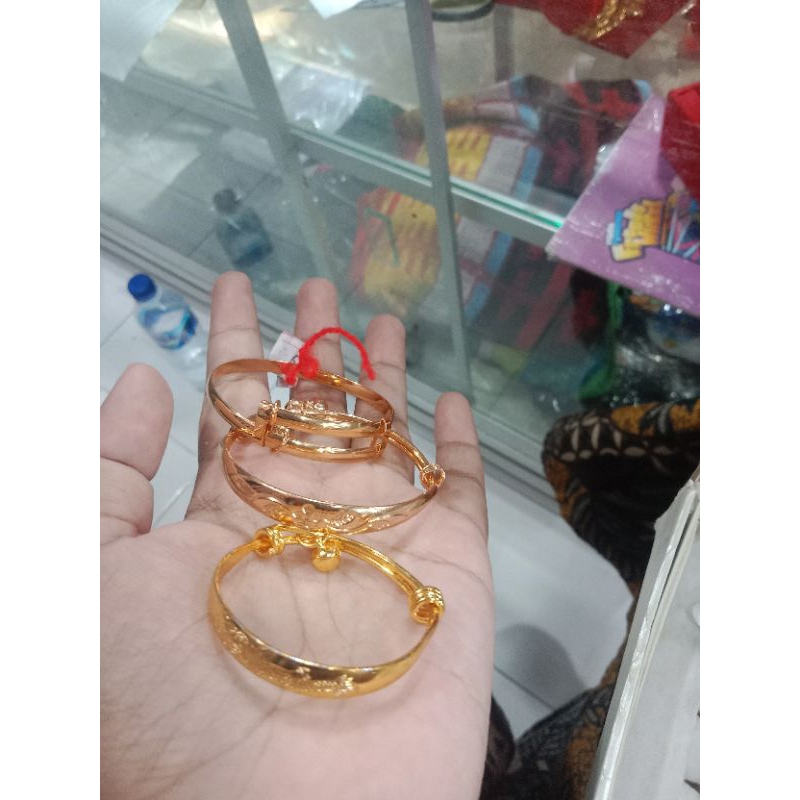 gelang anak titanium